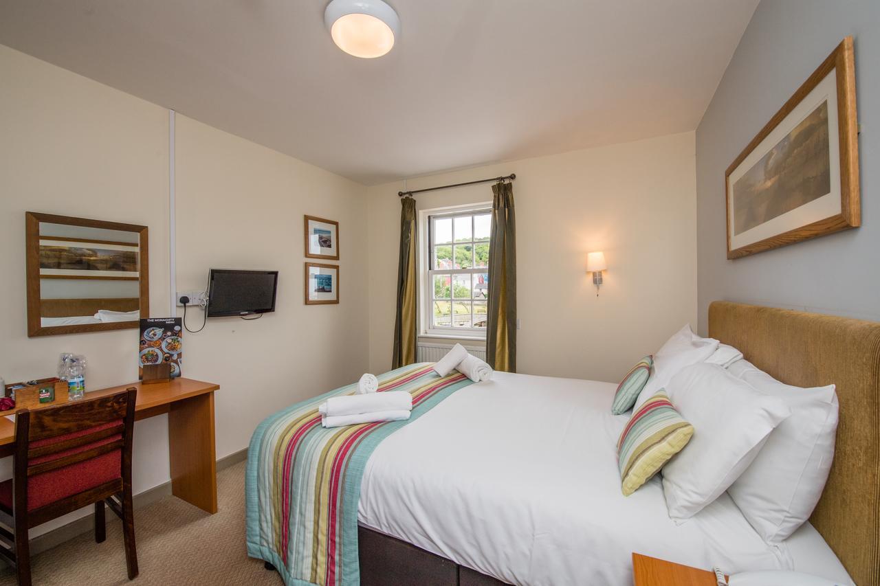 Monachty Hotel Aberaeron Exterior foto