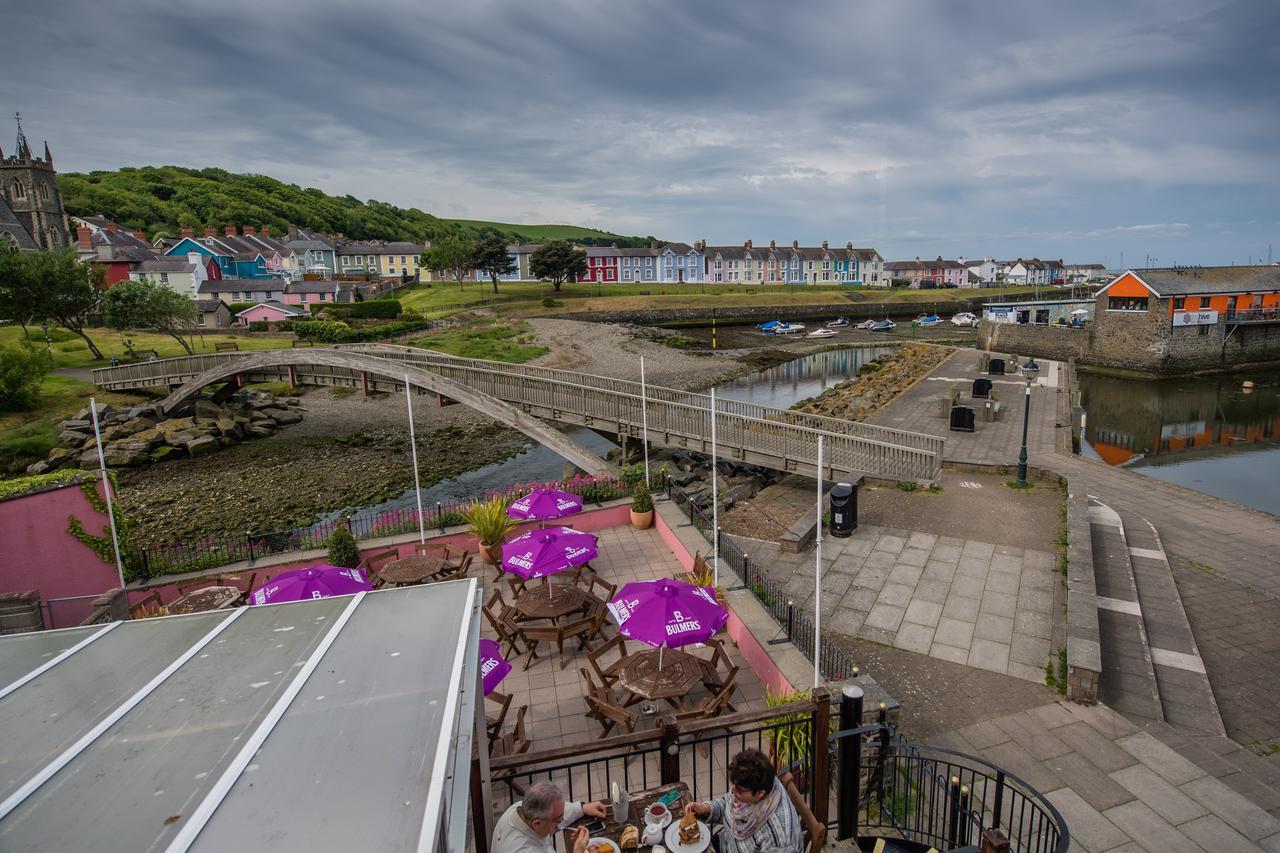 Monachty Hotel Aberaeron Exterior foto